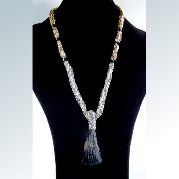 Tassel Noir