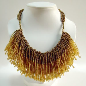 Gold tasselled bib - HMJServices