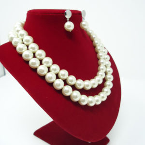 Double Strand Pearl Collar Necklace