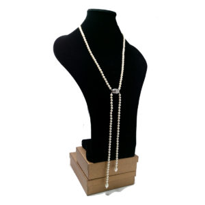 Asymmetrical Cream Pearl Necklace by HMJServices