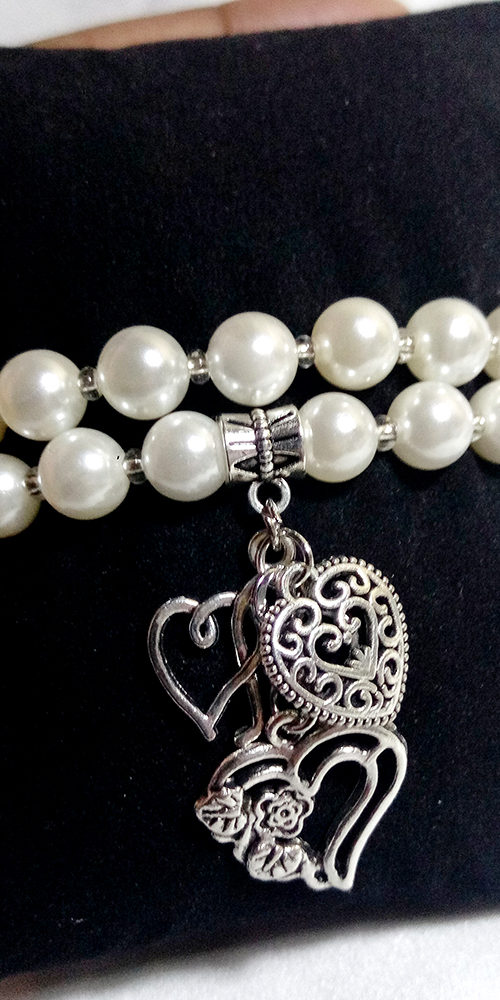 Pearl Charm Bracelet by HMJServices